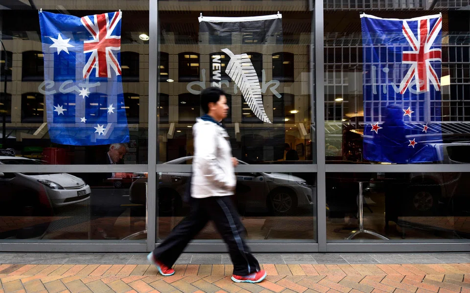 The survey’s headline measure showed a net 52 per cent of respondents expected New Zealand's economy to deteriorate over the year ahead.