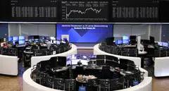 The Stoxx 600 index closed 0.5 per cent lower at 518.49 points, with France’s CAC 40 off 1.1 per cent, falling the most among major European economies.