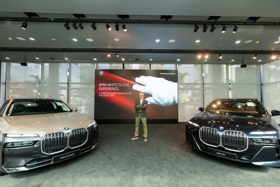 Andi McCann runs the White Glove Experience course for BMW as a sort of roving ambassador and independent contractor, having developed it from the Rolls-Royce chauffeur academy that dates back to 1910.