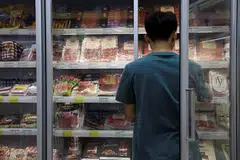 The investigation will focus on pork intended for human consumption, such as fresh, cold and frozen whole cuts, as well as pig intestines, bladders and stomachs.