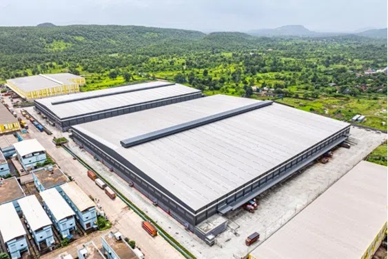 The freehold facility was completed in August 2025 and consists of two single-storey blocks with a net lettable area of 79,378 sq m. 
