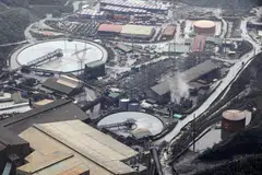 Freeport had sought the export permit after a fire at a gas cleaning unit last October forced a halt in copper cathode production at a new smelter in Gresik in East Java.