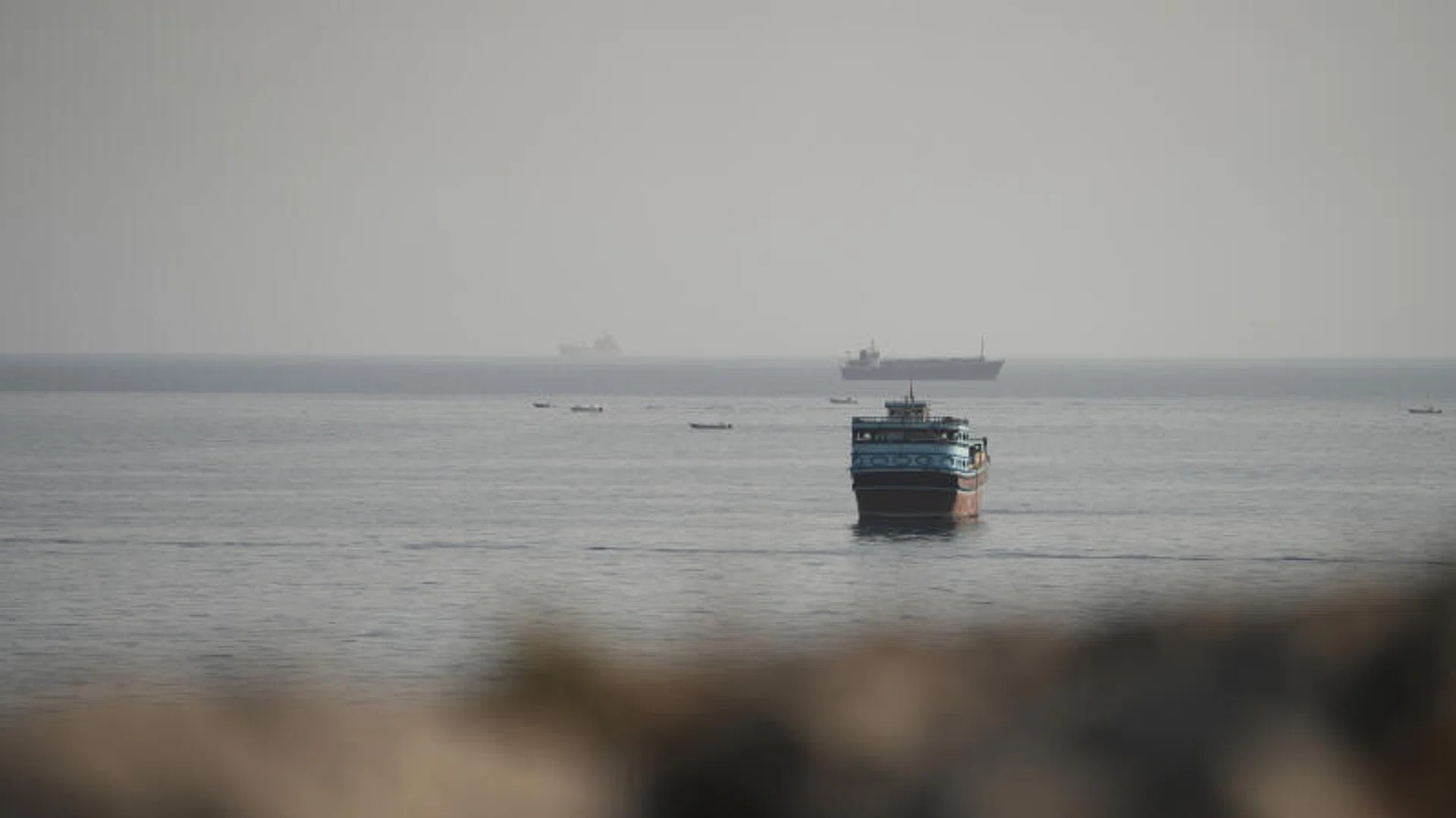 Shipping traffic at key Gulf waterways little changed on uncertain US-Iran peace talks