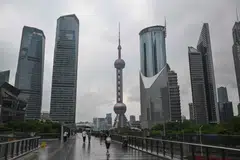 The potential losses are non-cash in nature and there is no material impact on operational cash flows and corporate funding requirements, says OUE.