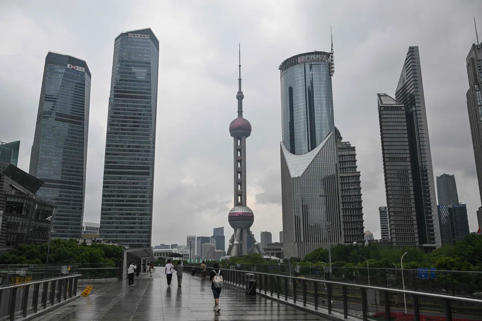 The potential losses are non-cash in nature and there is no material impact on operational cash flows and corporate funding requirements, says OUE.