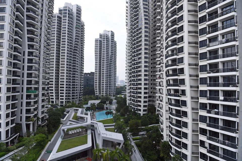 Located in the prime Bukit Timah area, D’Leedon has seven blocks which are 36-storeys high.