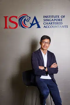 Annual new enrolments have exceeded 1,000 for the first time, says Isca president Teo Ser Luck.