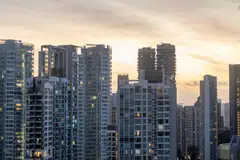 Growth in Q2 rental volumes is led by the non-landed segment, which recorded 20,243 deals, up 3.1 per cent on quarter. 