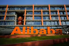 Alibaba’s digital media and entertainment business narrows its losses in the first quarter, thanks to Youku’s investment in content and production capability. 