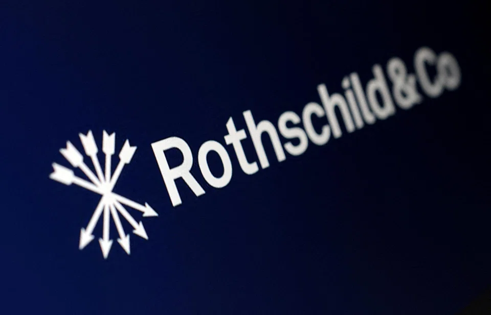 Rothschild’s move is also another sign that major banks have shrugged off the geopolitical instability that marked the region in previous months. 