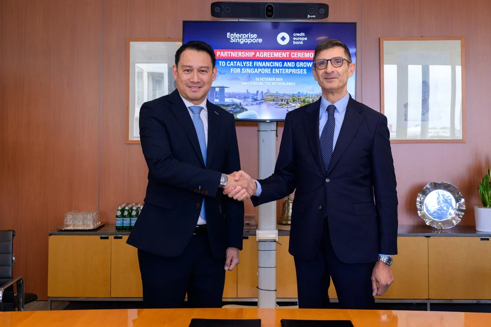 (From left) EnterpriseSG assistant managing director Geoffrey Yeo and CEB CEO Senol Aloglu at the partnership signing ceremony in Amsterdam on Thursday (Oct 10).