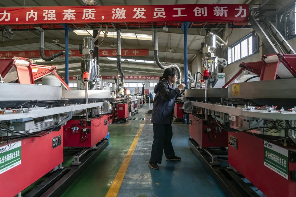 Worsening employment conditions are also a key obstacle for officials who want to boost consumer spending and avert a further descent into deflation.