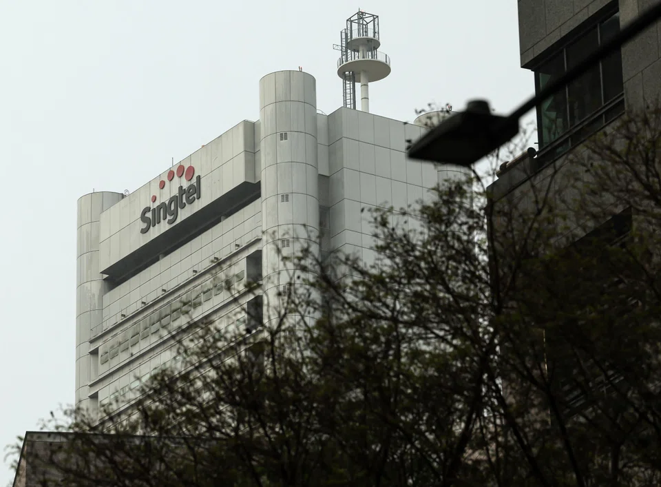 Singtel is among the STI companies that have been buying back its shares in the past fortnight. 