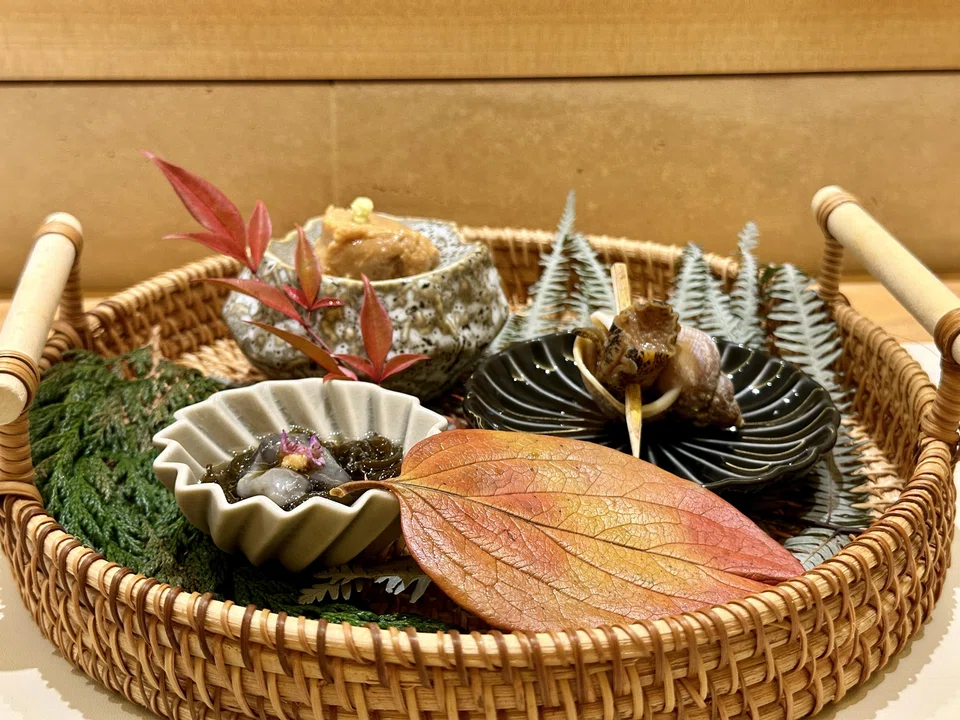 Trio of appetisers to start the meal.
