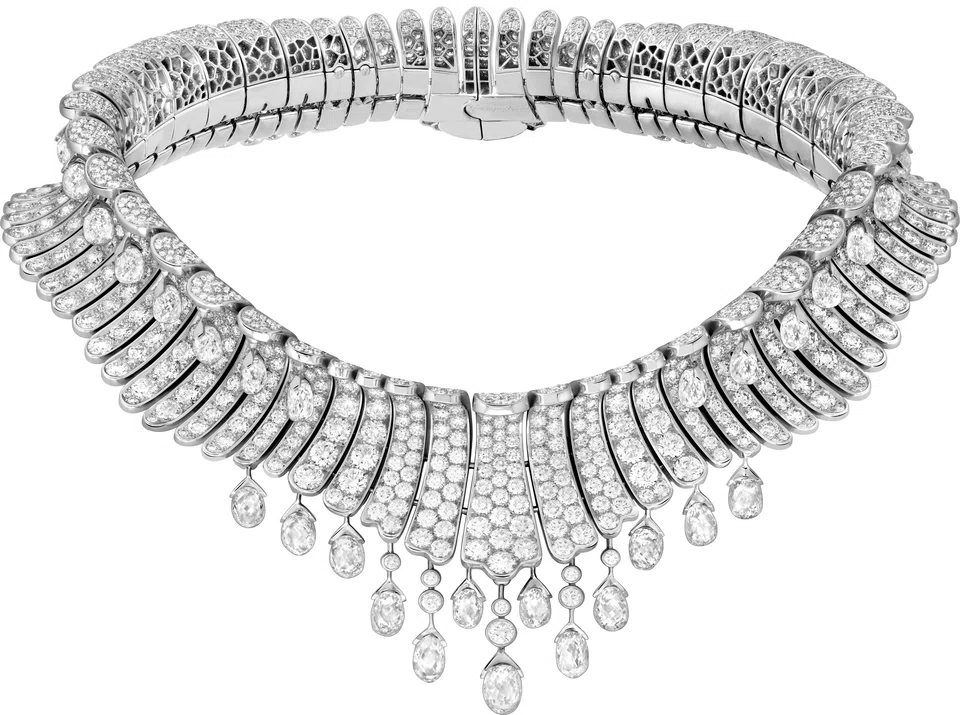 Vagues Étincelantes necklace in white gold with diamonds