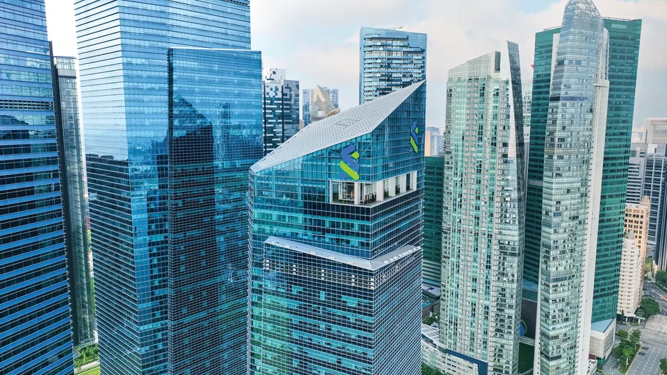 The private bank has built an experienced team of specialists with investment, wealth management, and corporate knowledge who work closely with relationship managers to serve the complex and sophisticated needs of HNW and UHNW individuals and families.