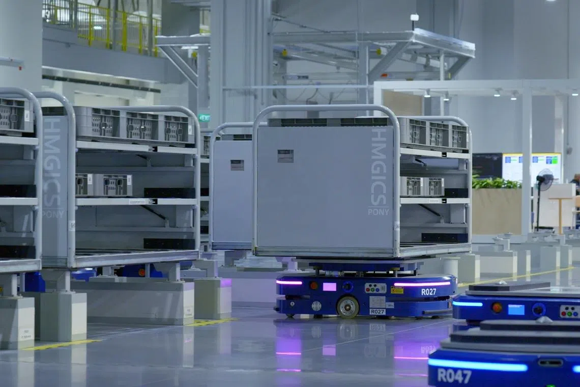 The Hyundai Motor Group Innovation Center Singapore deploys more than 200 robots, including automated guided vehicles and autonomous mobile robots. 