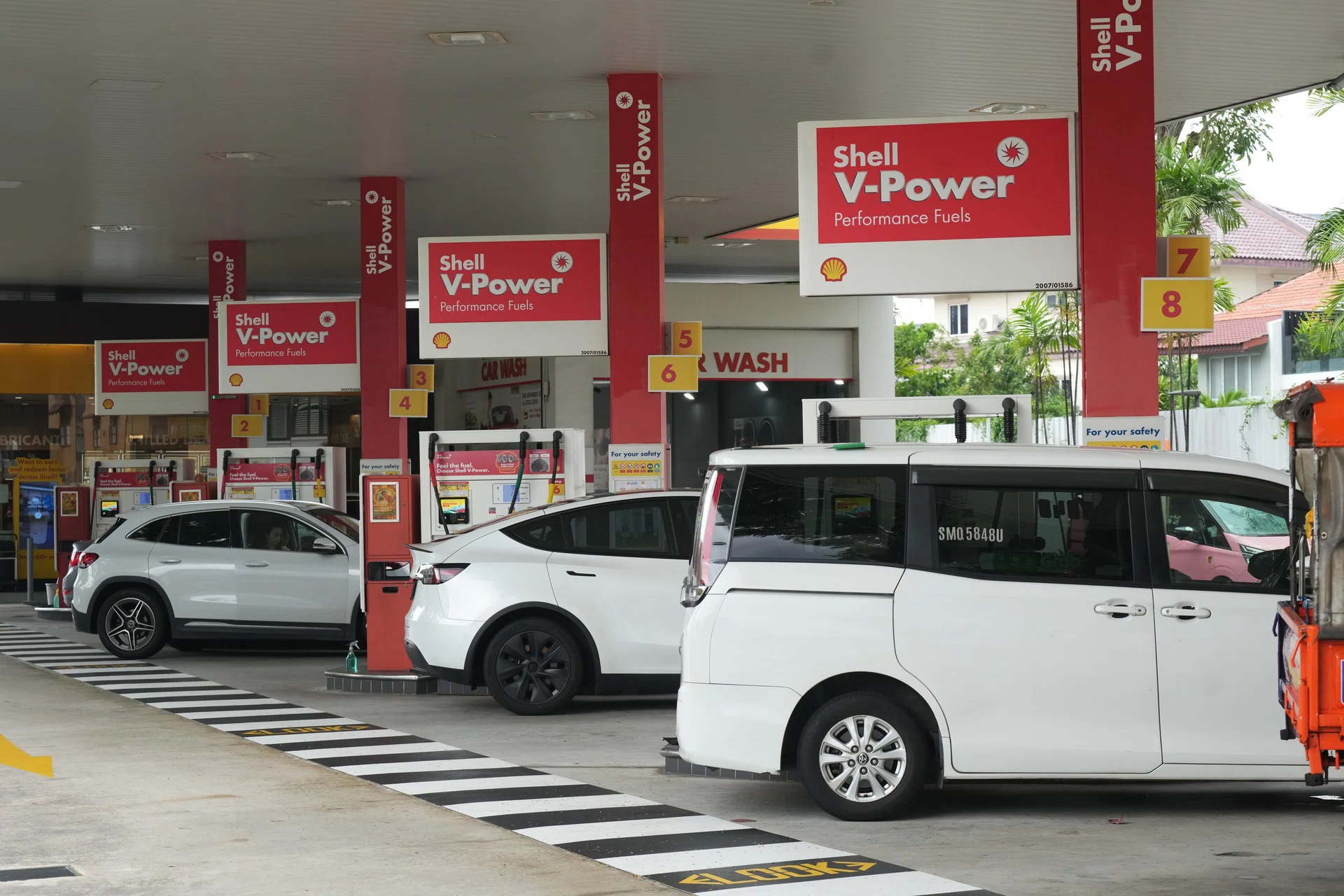 Singapore petrol prices dip after weeks of increases fuelled by Iran war