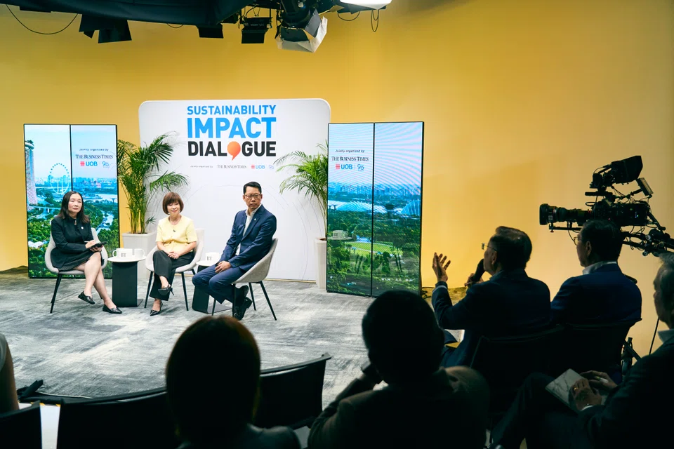 Jeffery Tan, chief sustainability officer of Jardine Cycle & Carriage (second from the right) shares his views during the  inaugural Sustainability Impact Dialogue. On the panel were Dr Amy Khor (second from the left), former senior minister of state for sustainability and the environment, and Eric Lim, chief sustainability officer at UOB (centre). The session was moderated by BT Editor Chen Huifen (left). PHOTO: WINSTON CHUANG