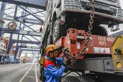 Indonesia has proposed increasing its imports from the US by up to US$19 billion by switching to US suppliers for goods.