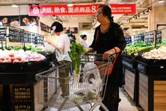 “Buy everything” has not extended from the financial bourses to the shop shelves as household spending on goods and services has been disappointing. . Retail sales in August grew by only 3.4 per cent year on year, before adjusting for inflation. 