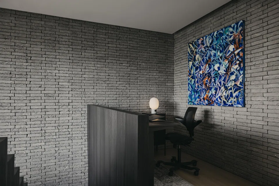 A small study area created on the second storey. 