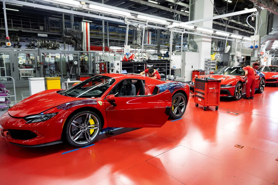 Shell will supply 650 GWh over 10 years, covering nearly half of Ferrari’s Maranello plant’s power needs.
