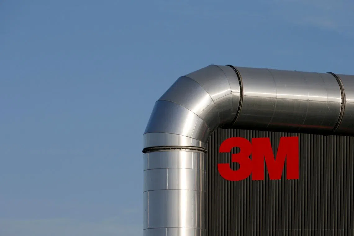 3M's adjusted profit stood at US$1.83 a share during the period, higher than analysts’ estimate of US$1.80 a share.