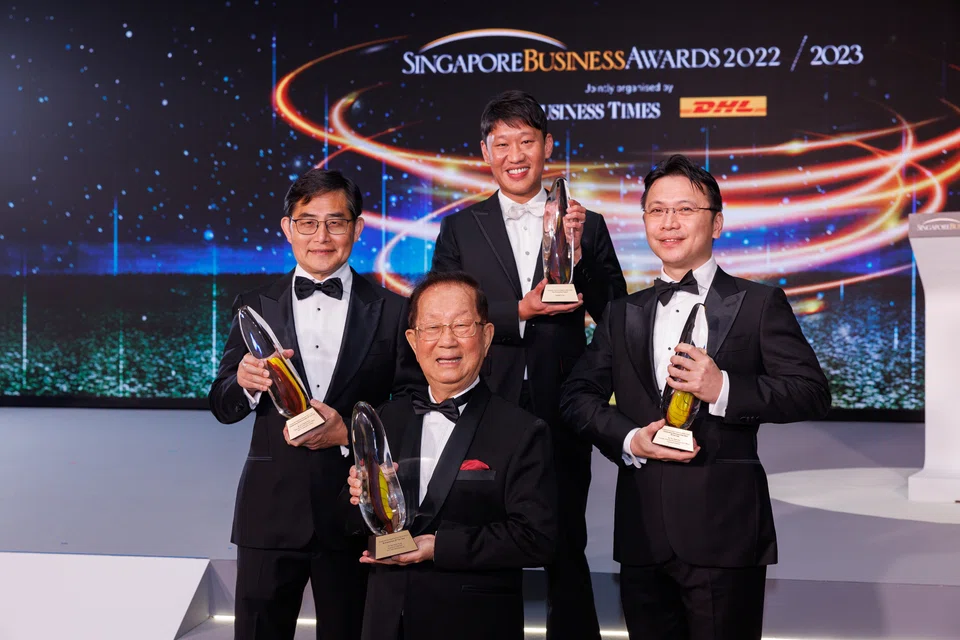 SBA winners (clockwise from front): Yao Hsiao Tung, executive chairman, Hi-P International Group (Businessman of the Year); Lim Chung Chun, chairman & CEO, iFast Corporation (Outstanding Chief Executive of the Year); Arthur Chua, CEO, Goldbell Group (The Enterprise Award); Teo Swee Ann, founder, president & CEO, Espressif Systems (Outstanding Overseas Executive of the Year).