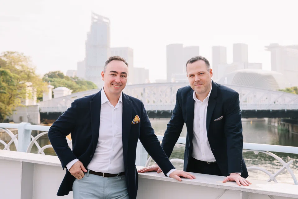 Kucing's co-founders Guillaume Garagnon (left) and Mathieu Goarant say the new app is agent-free and offers a P2P platform for users.