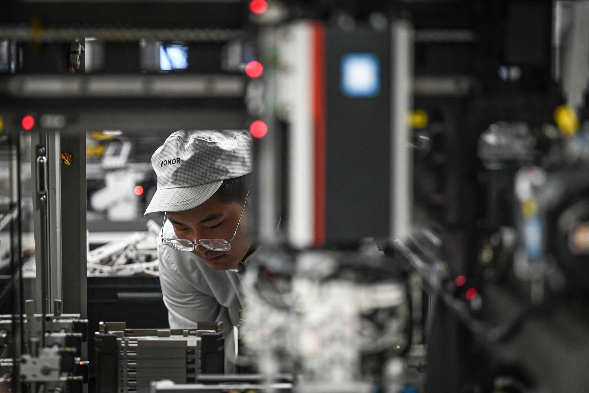 China’s factory activity shrinks for seventh month in October: PMI