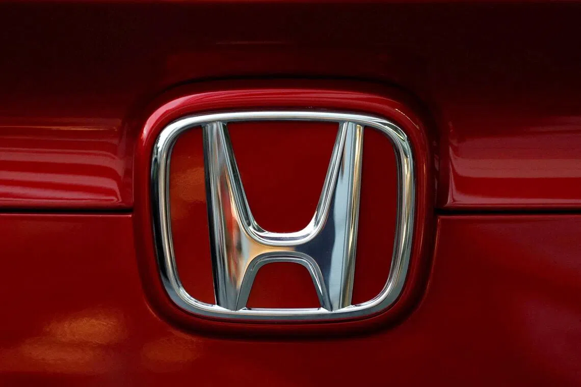 Honda now expects to sell 925,000 vehicles in Asia, including China, in the current financial year, a decline of more than 10 per cent from its previous target of 1.09 million cars.