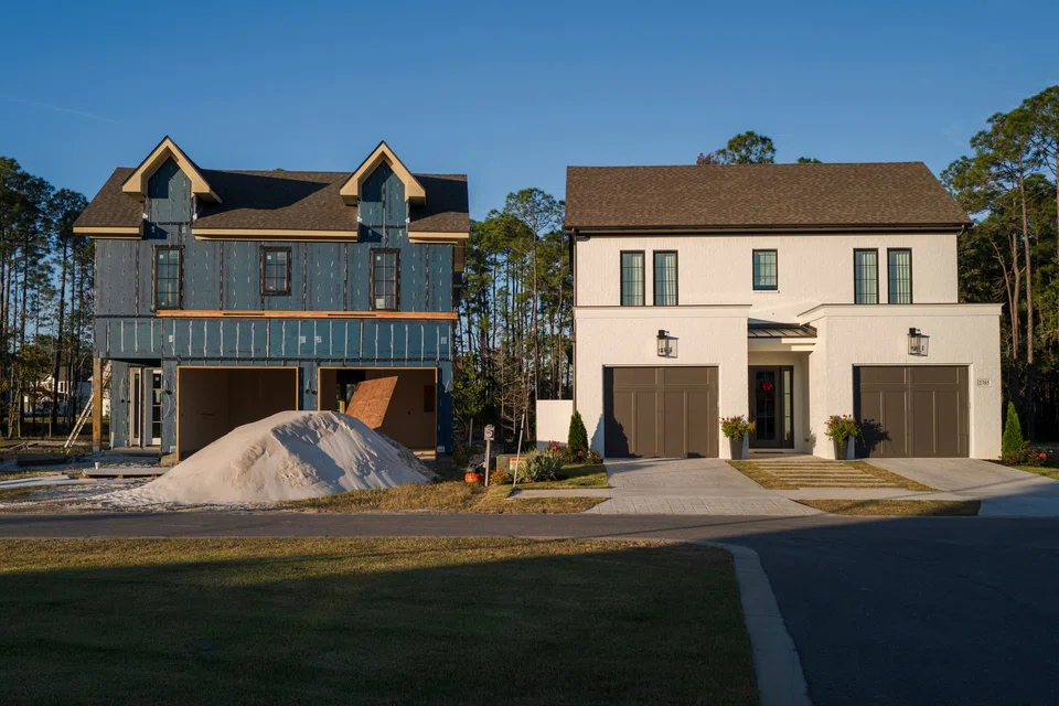 This month, 39% of builders have reported cutting prices, a new post-pandemic high. 