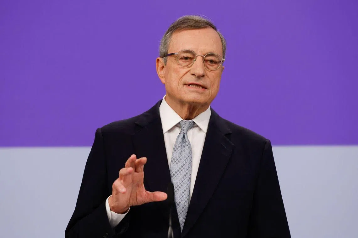 Mario Draghi, former president of the European Central Bank (ECB) issued warnings over Europe’s failure to keep up with the United States, pointing to the EU’s low productivity and economic slowdown.