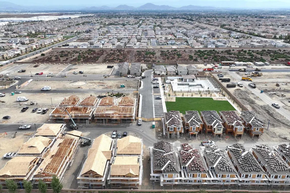 The National Association of Realtors’ gauge for months of supply of existing homes for sale is near the highest in nine years. 