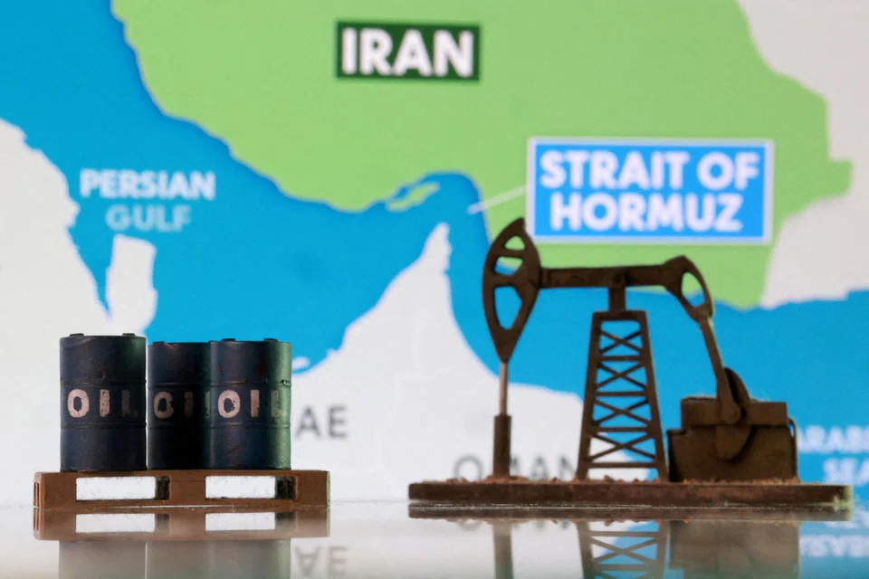 The Strait of Hormuz – between Iran, the United Arab Emirates and Oman – is the key chokepoint for the global energy trade. 