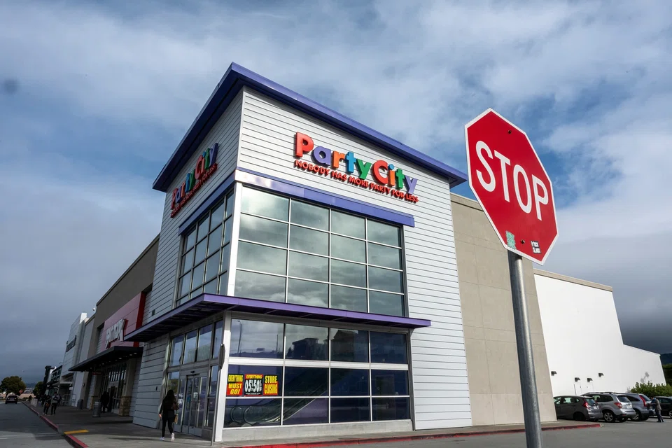 Party City used its earlier bankruptcy to cut its debt, close 48 unprofitable stores and renegotiate roughly 450 leases, according to court documents. 