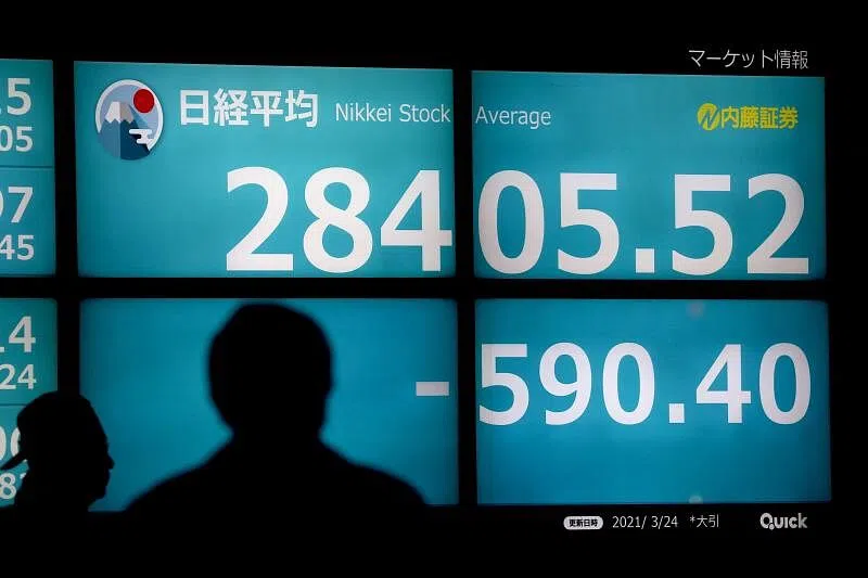 Tokyo Stocks close lower on profittaking