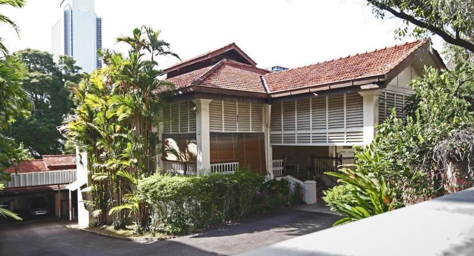 Lee Hsien Yang is the sole legal owner of 38 Oxley Road.
