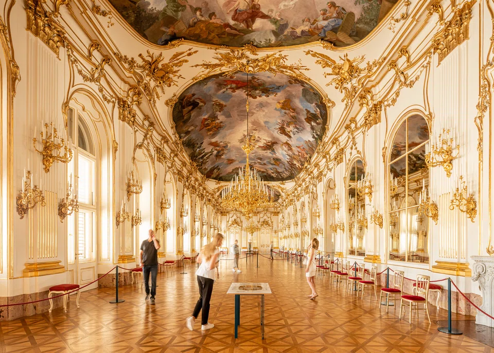 Schonbrunn Palace's Hall of Mirrors boasts spectacular Rococo decor.