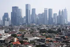 The note, which is a record maturity for a rupiah-denominated issue, carries an annual coupon of 6.875 per cent.