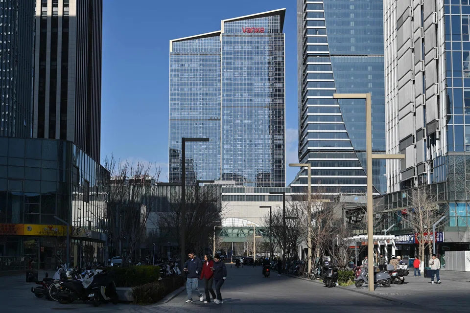 Vanke has around nine billion yuan of onshore notes maturing in the first quarter of the year, with the first payment on Jan 27.