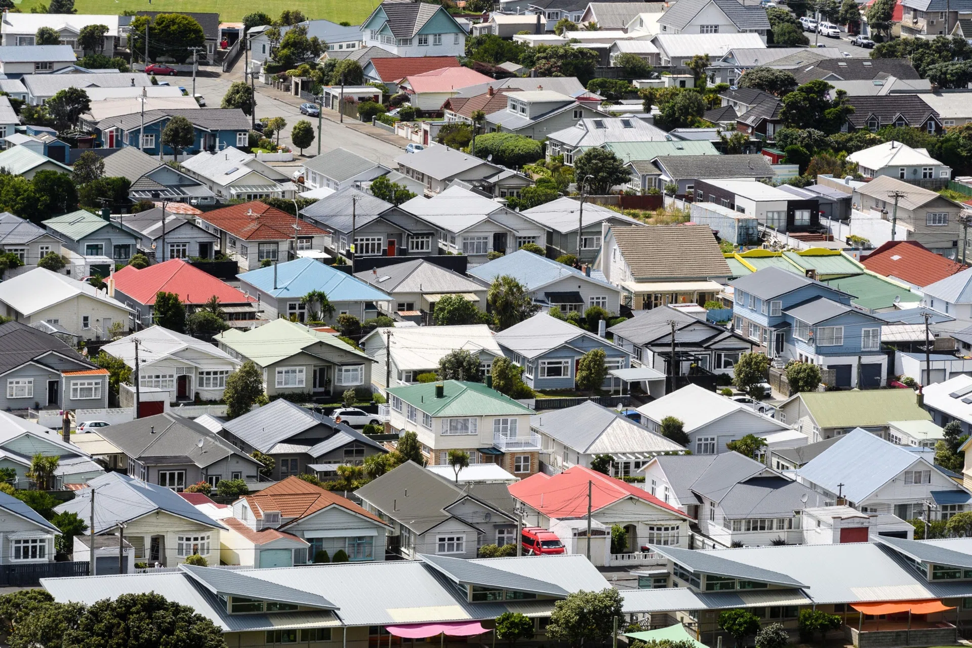 New Zealand house prices near three-year low on Iran war worries