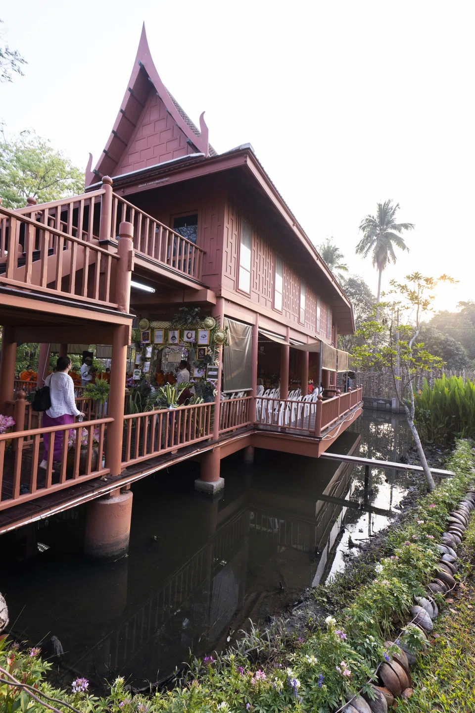 The wai khru ceremony is held at the King Rama II Memorial Foundation site in Amphawa.