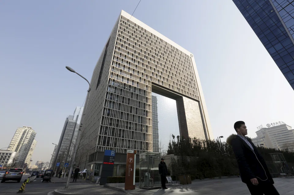 China Investment Corp is working with Investcorp Holdings to put money into the Bahrain-based company’s Gulf-focused pre-IPO fund, according to people familiar with the matter.