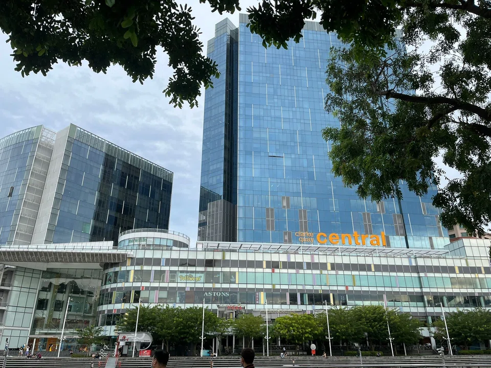 Built in 2008, The Central is an integrated development consisting of a retail podium, two SOHO (smart office, home office) towers and a 25-storey office building.