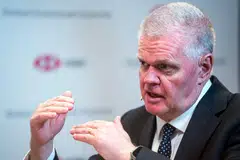 Noel Quinn is hosting the bank’s three-day inaugural Global Investment Summit that kicked off in Hong Kong earlier Monday. 