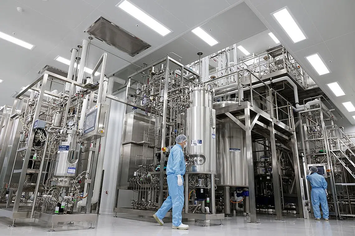 Take a walk on the Alts side