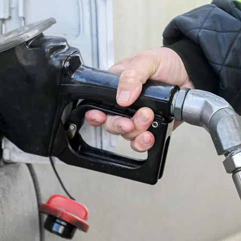 Fed likely to keep rates unchanged amid Iran war