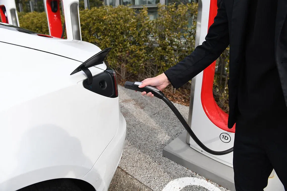 Electric vehicles: Look to history for lessons